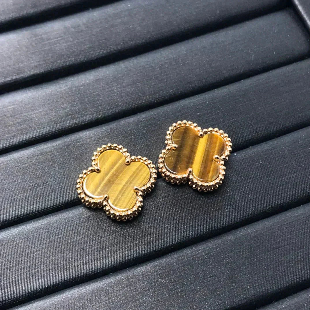 [AuraEcho]CLOVER MEDIUM 1 MOTIFS TIGER EYE EARRINGS