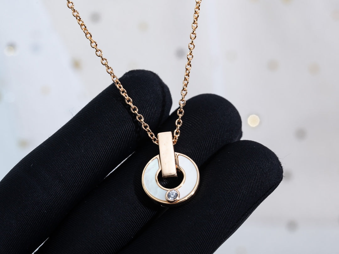 [AuraEcho]GARI NECKLACE PINK GOLD MOP