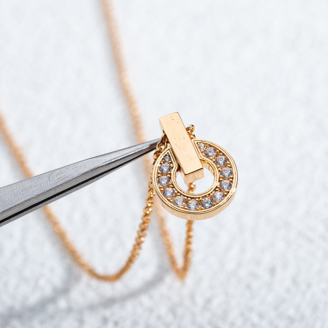 [AuraEcho]GARI NECKLACE PINK GOLD DIAMOND
