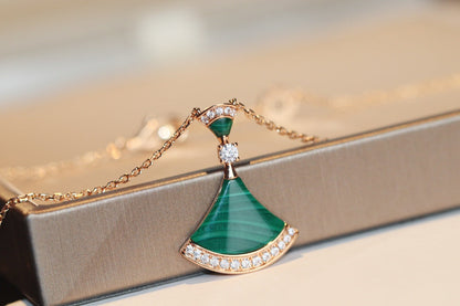 [AuraEcho]DREAM NECKLACE MALACHITE DIAMOND