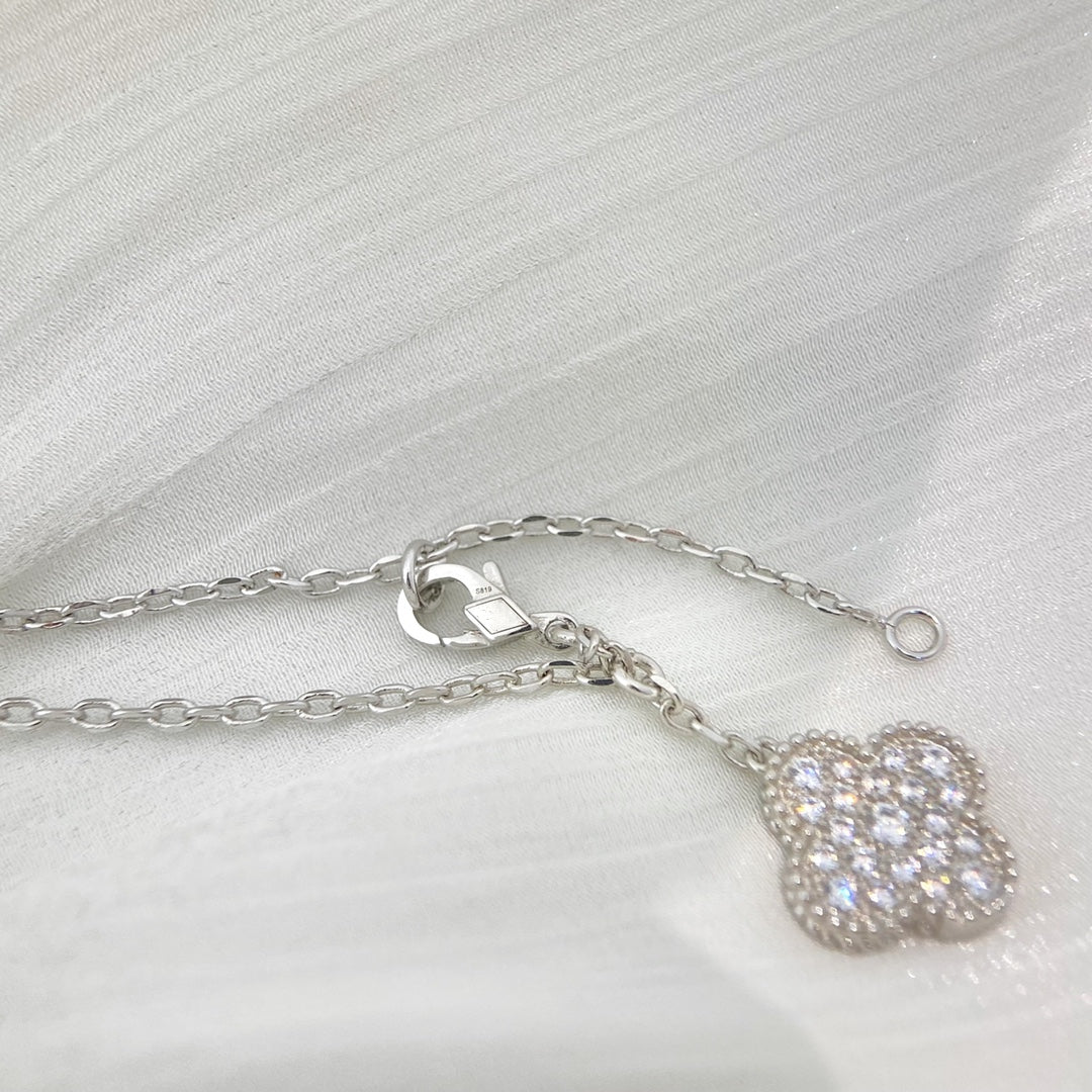 [AuraEcho]CLOVER 5 MOTIFS SILVER DIAMONDS NECKLACE