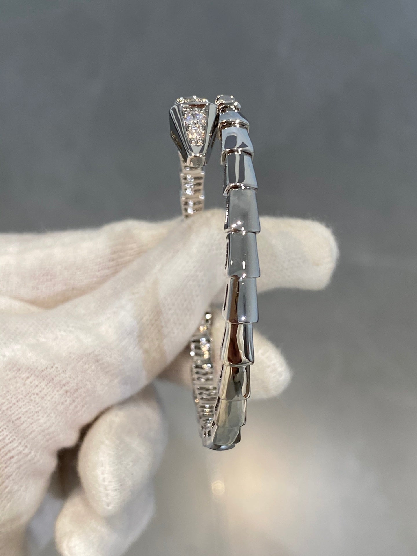 [AuraEcho]SERPENTI BRACELET DIAMONDS SILVER