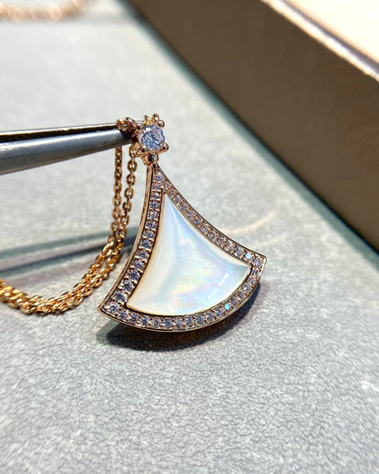 [AuraEcho]DREAM MOP DIAMOND PAVED PINK GOLD NECKLACE