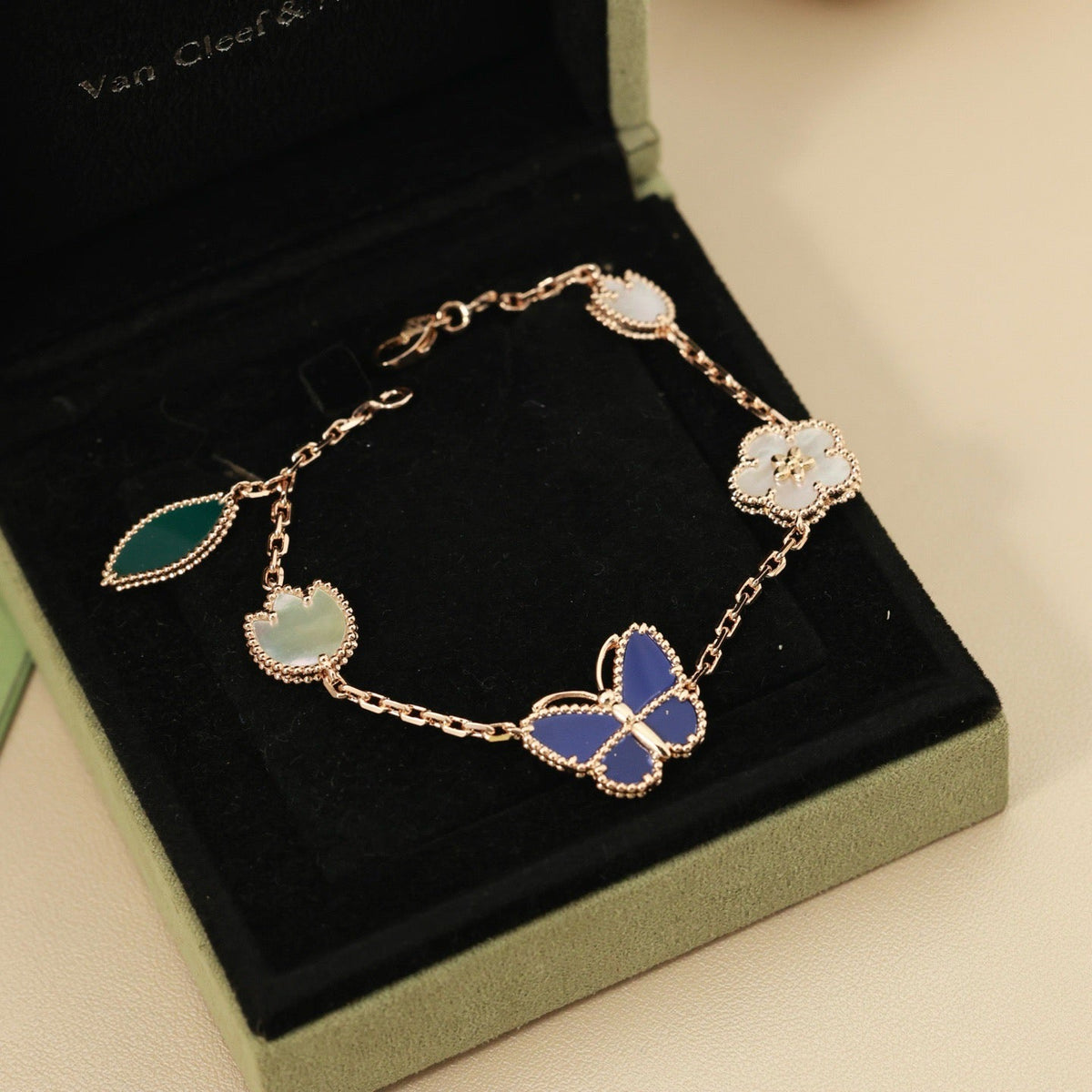 [AuraEcho]Lucky Spring & Love Bracelet Stack Set