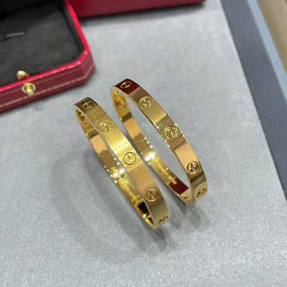 [AuraEcho] CLASH & Clover Laser 5-Motif & LOVE Brushed Bracelet Stack Set