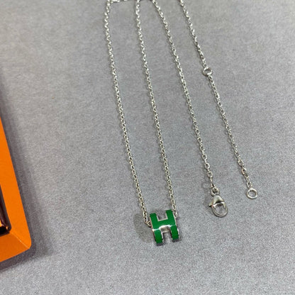 [AuraEcho]POP H GREEN NECKLACE SILVER AND GOLD