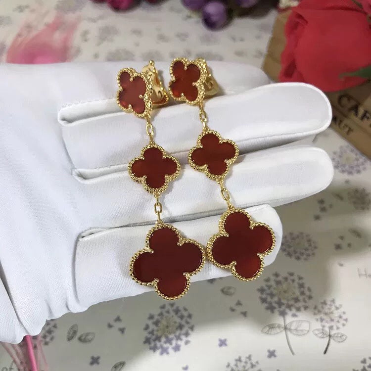 [AuraEcho]CLOVER 3 MOTIF CARNELIAN DROP EARRINGS