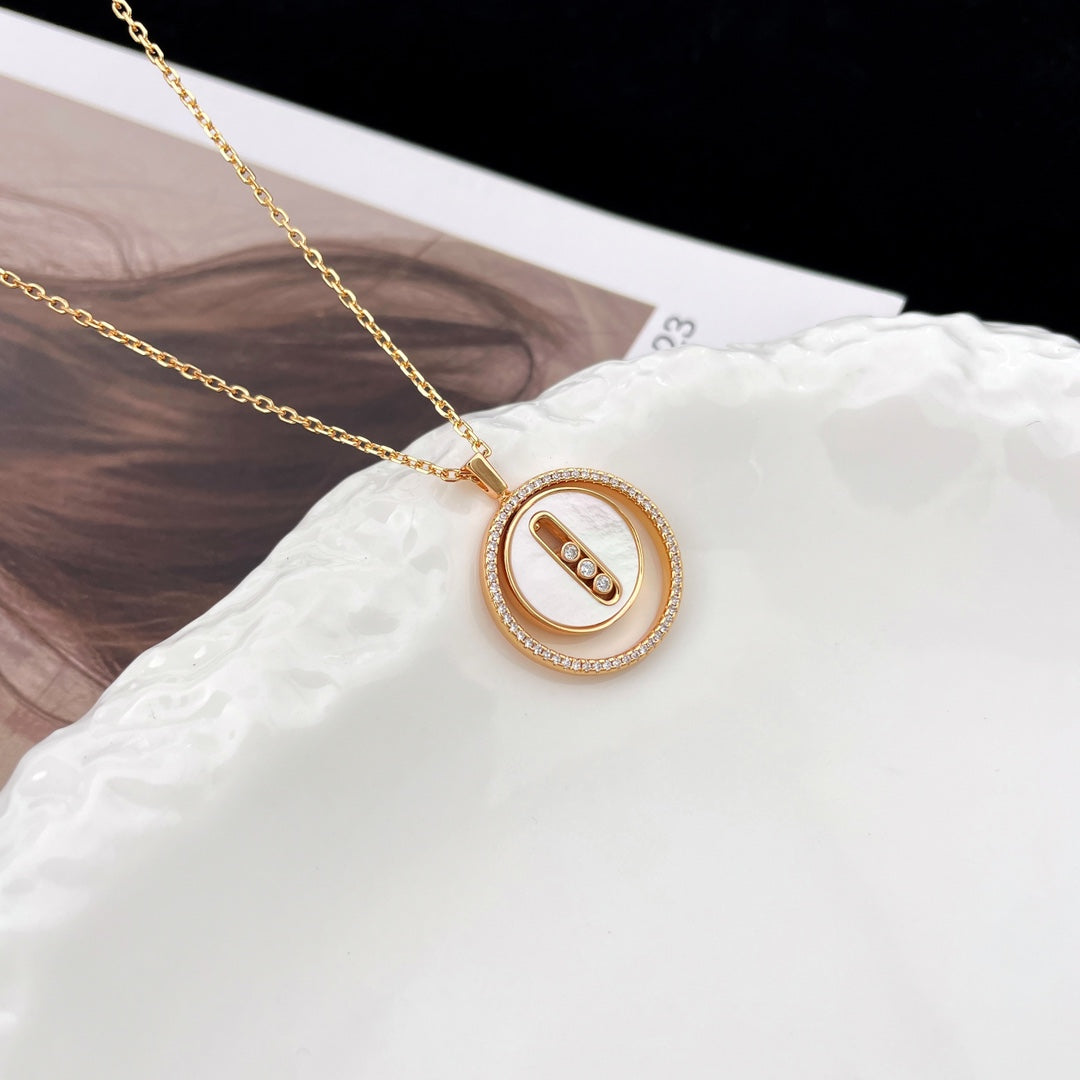 [AuraEcho]LUCKY MOVE MM NACRE BLANCHE DIAMOND NECKLACE