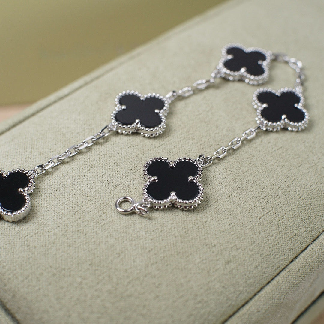 [AuraEcho]Clover & Love Sliver 2-Piece Bracelet Stack Set